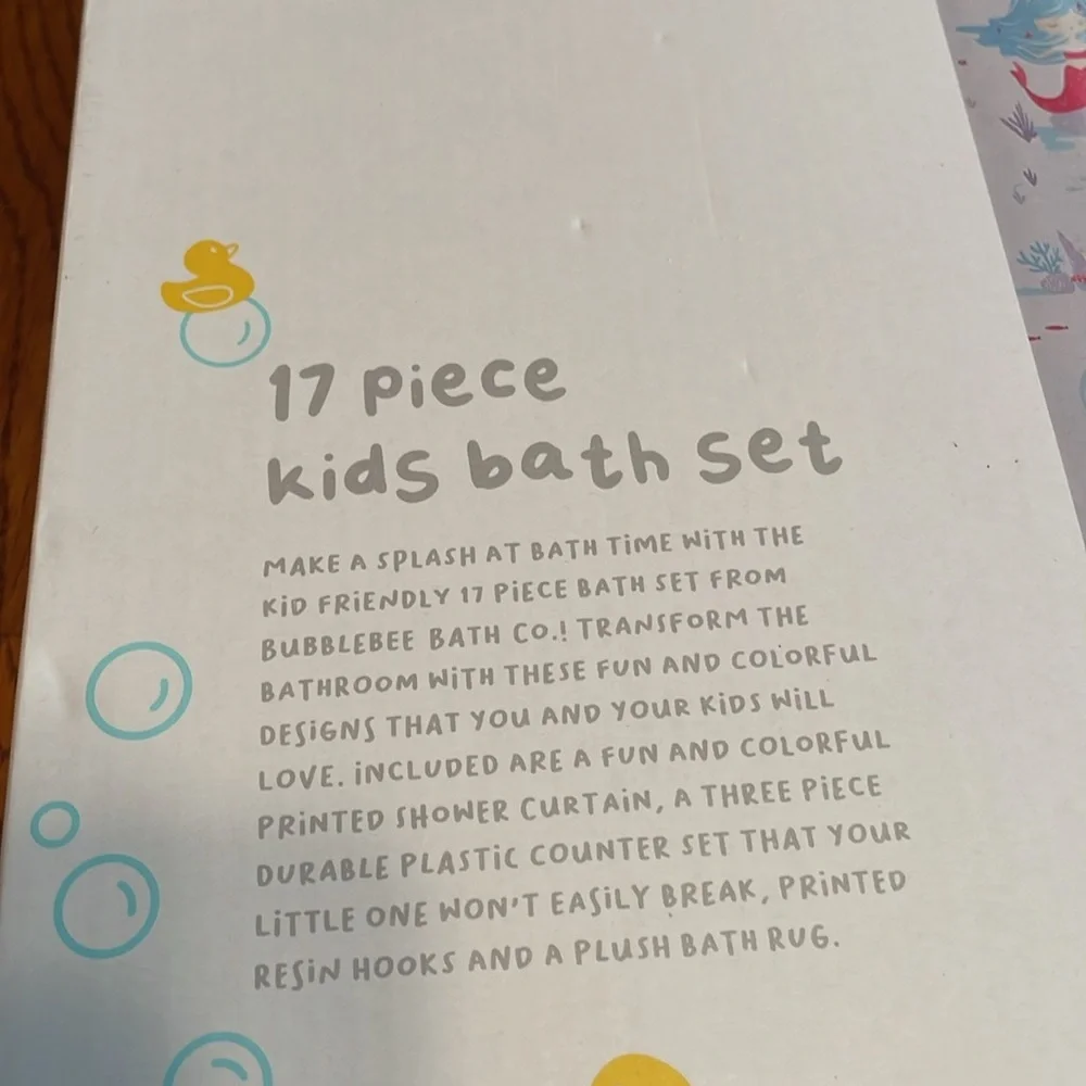 copy 🌸NWT BUMBLE BEE Bath Co 17 piece kids bath set